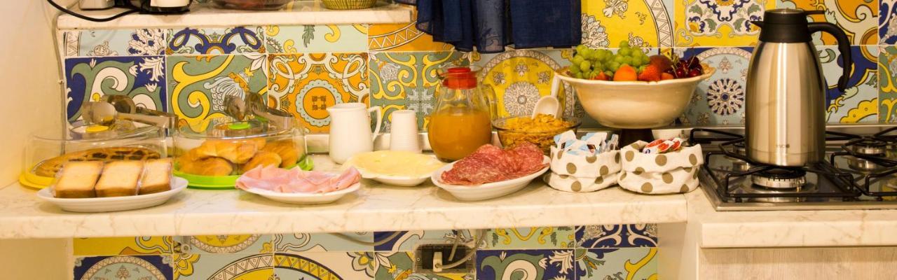 B&B Serena Castellammare di Stabia Exteriör bild