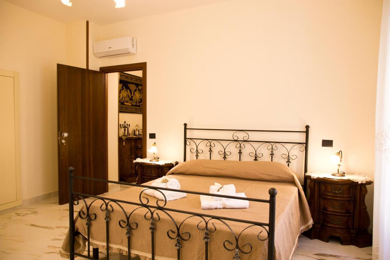 B&B Serena Castellammare di Stabia Exteriör bild