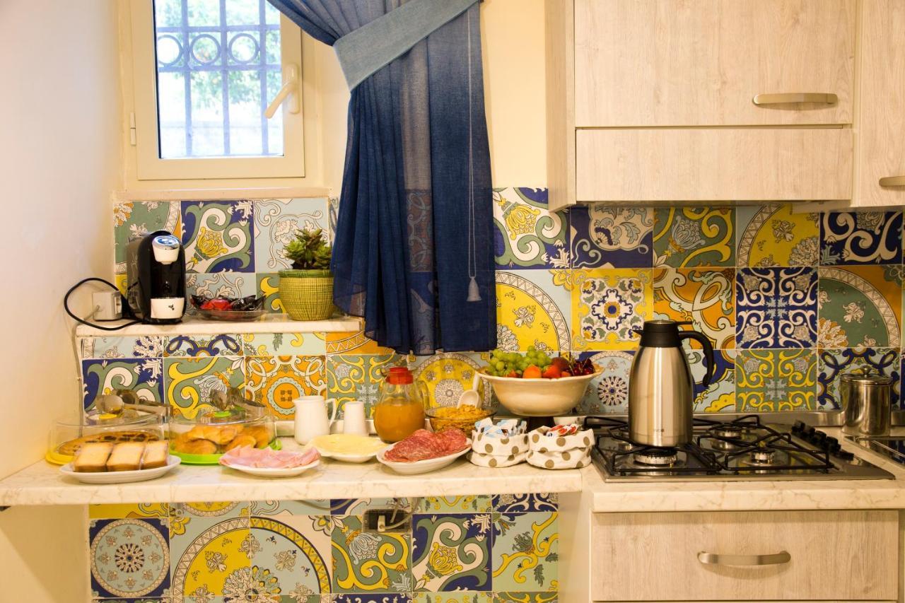 B&B Serena Castellammare di Stabia Exteriör bild